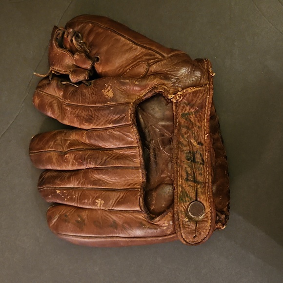 VINTAGE 1950'S SPAULDING MIT - Picture 1 of 2